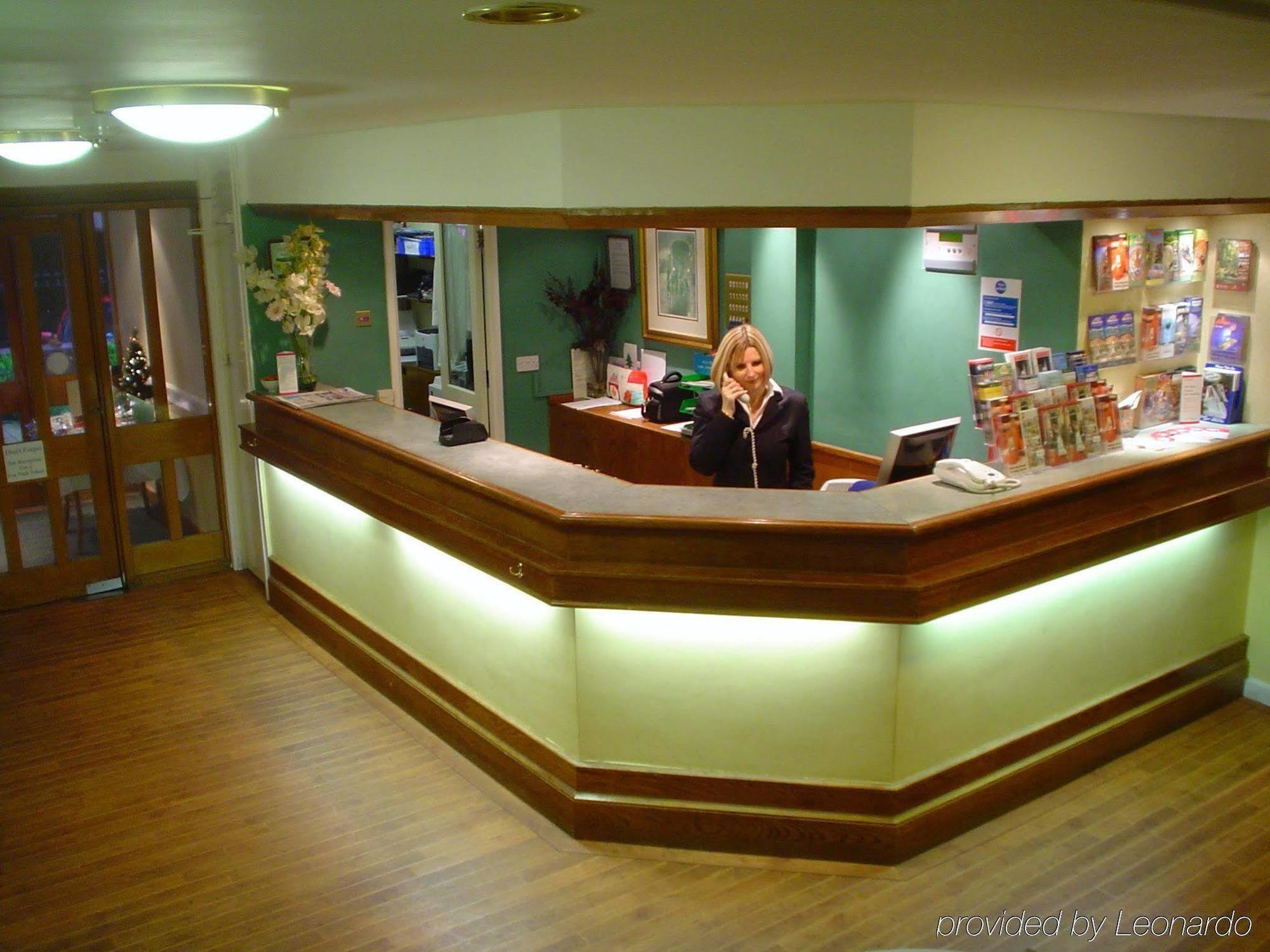 Red Lion Hotel Basingstoke Interior foto